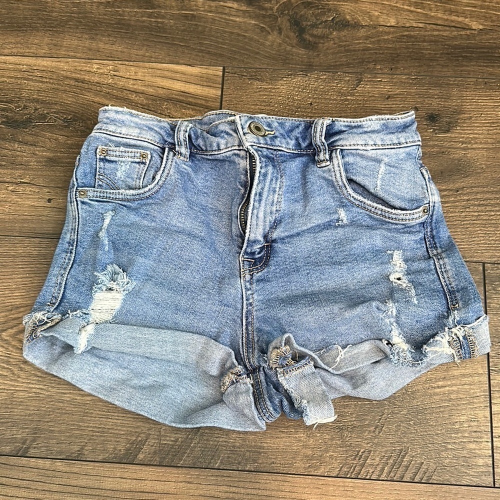 Zara trafaluxc shorts 00
